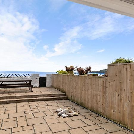 Kilmore - Beach Front House, Direct Beach Access, Spectacular Sea Views サンダースフット エクステリア 写真