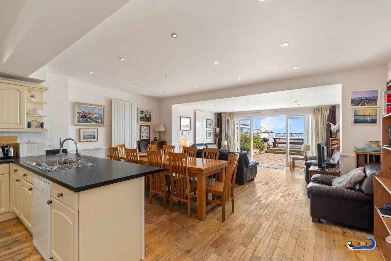 Kilmore - Beach Front House, Direct Beach Access, Spectacular Sea Views サンダースフット エクステリア 写真